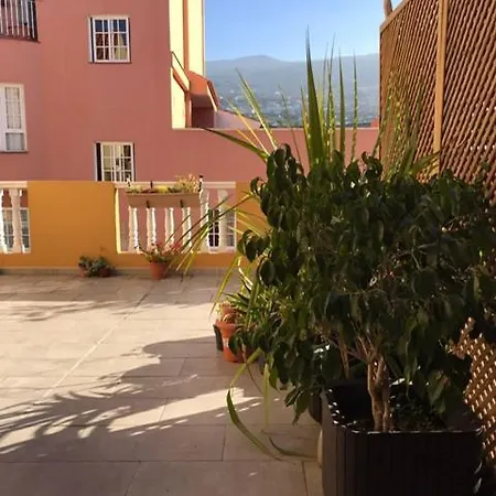 Apartment Grosse Terrasse. Modern. Office. Solarium Los Realejos