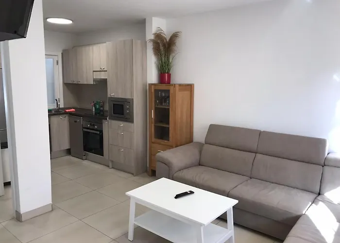 Grosse Terrasse. Modern. Office. Solarium Lejlighed