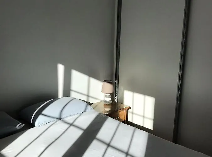 Lejlighed Grosse Terrasse. Modern. Office. Solarium